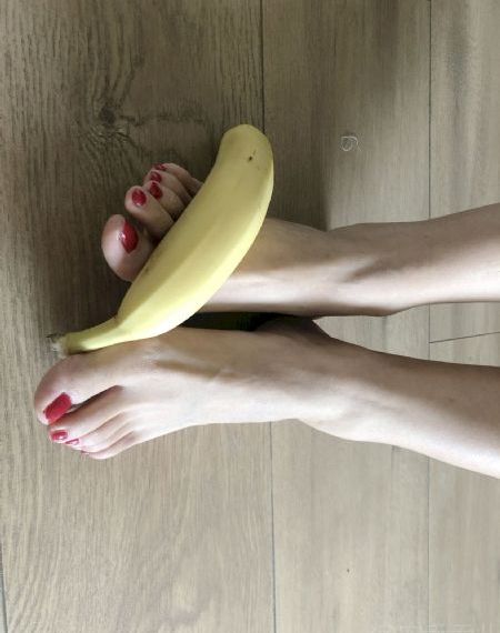 人妻寂寞按摩中文字幕_90集免费观看