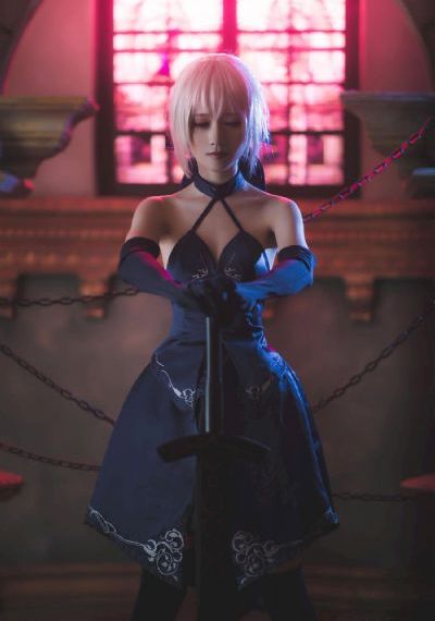 楼着胸摸娇喘的小黄文_午夜在线观看完整版