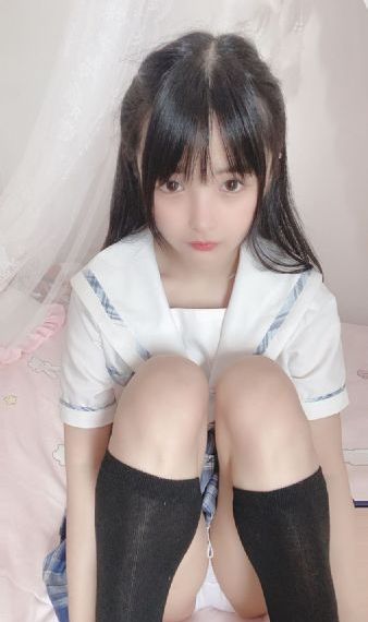 丝袜高跟秀系列视频原音_国语配音超清